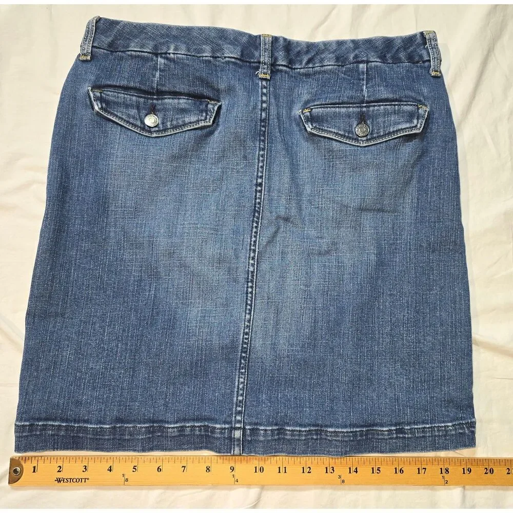 Banana Republic Size 10 Women's Denim Skirt Fall '09 - 32